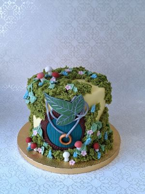Mesehős torta