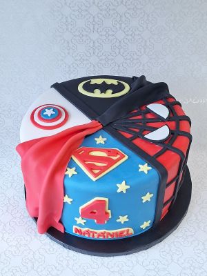 Szuperhős torta