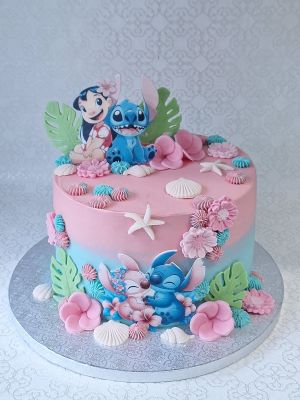 Mesehős torta