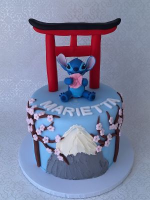 Mesehős torta